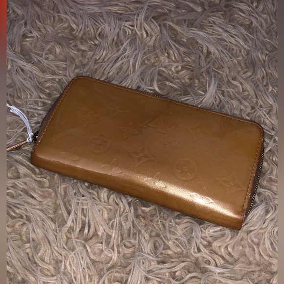 Louis Vuitton Vernis Zippy Wallet Yellow - Picture 2 of 14